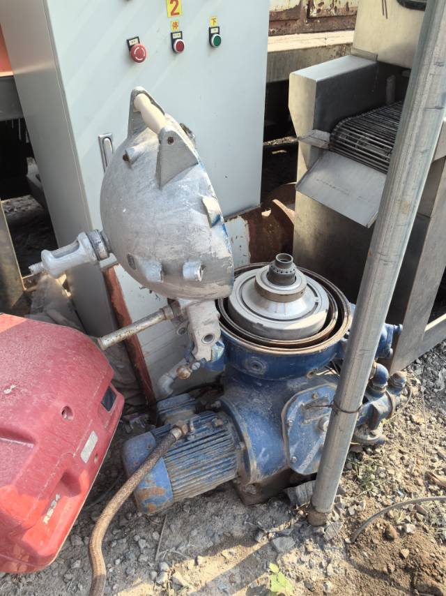 Centrifuge
